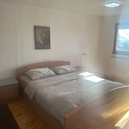 Elma Apartment *